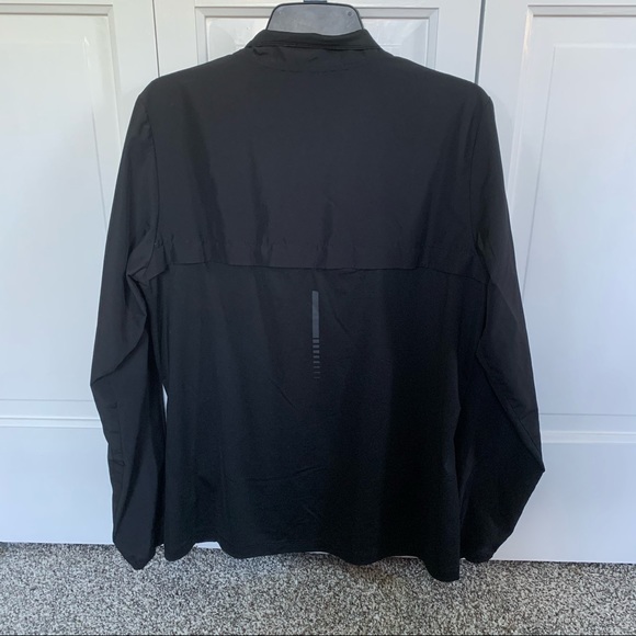 Wind breaker light weigh jacket - Picture 2 of 5